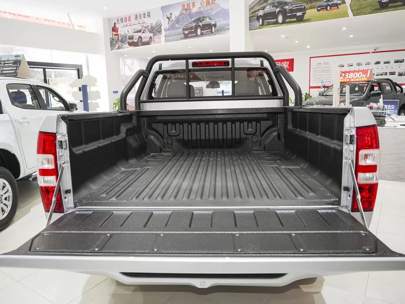 Isuzu 2.5T Diesel Pickup Truck - High-Performance Export Pickup Truck