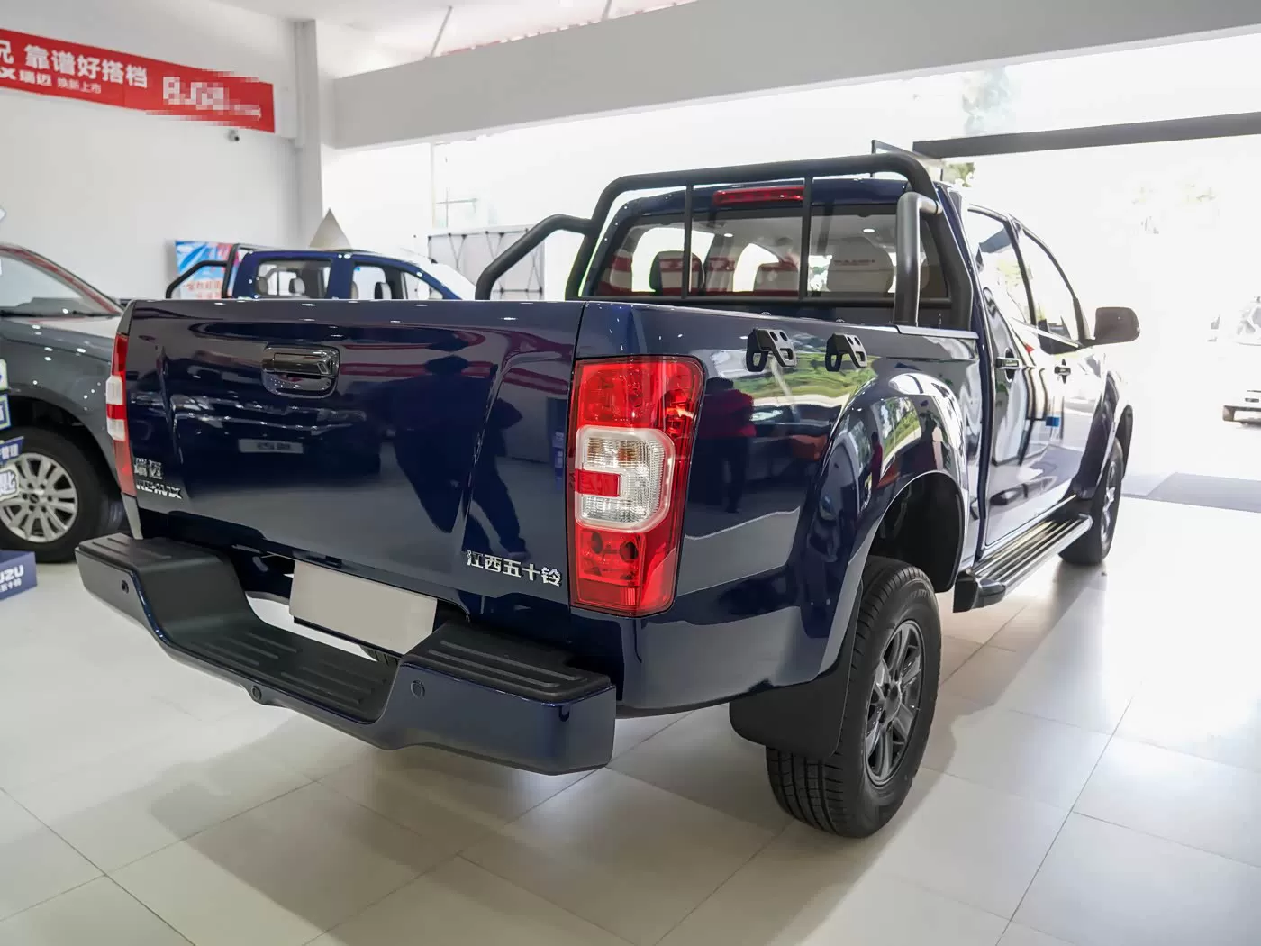 Silu Auto Export - Isuzu Pickup Trucks High Cost-Performance