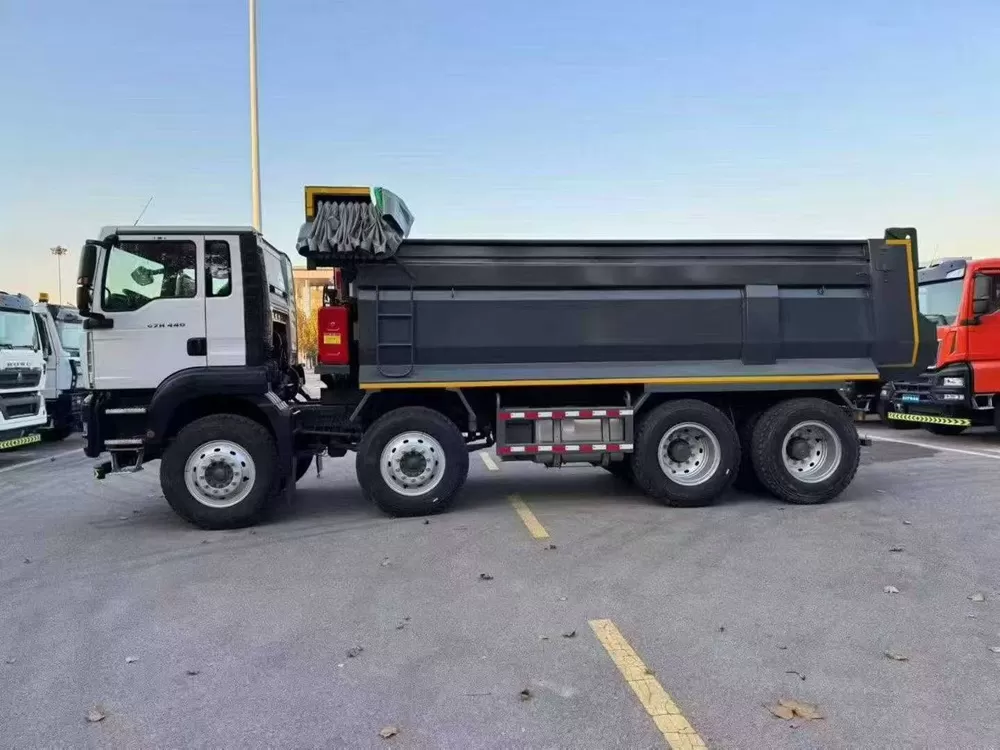 Used high-end heavy-duty engineering dump truck SITRAK G7H 8×4