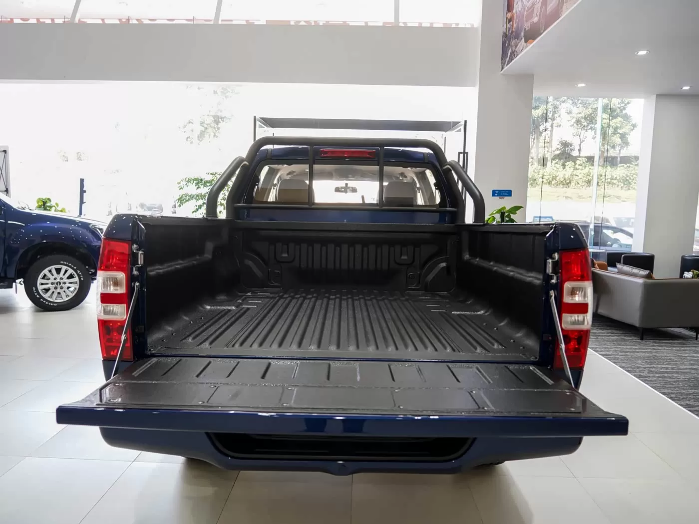 Silu Auto Export - Isuzu Pickup Trucks High Cost-Performance