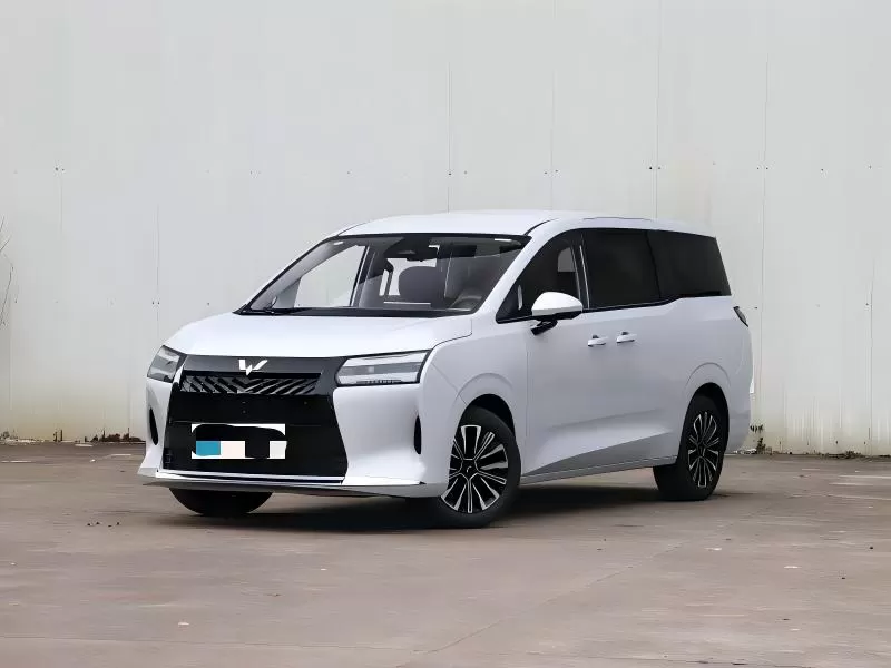 Wuling Starlight 730 2026 1.5T CVT Premium 7-Seat MPV for Family and Passenger Transport